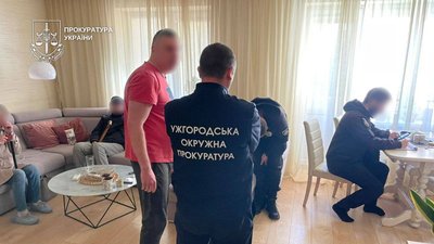 Посадовцям Ужгородської міськради обрали запобіжний захід