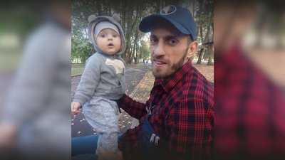 "Таткова любов": український гурт зняв кліп на пісню про родину загиблого "азовця", що живе у Хмельницькому "Таткова любов": український гурт зняв кліп на пісню про родину загиблого "азовця", що живе у Хмельницькому