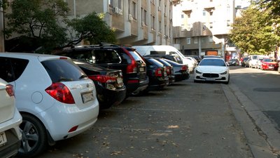 В Івано-Франківську затвердили 48 платних майданчиків для паркування авто