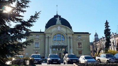 Музично-драматичний театр імені Ольги Кобилянської у Чернівцях