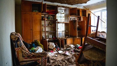 Вільний Давидів Брід: люди повертаються у зруйноване селище Вільний Давидів Брід: люди повертаються у зруйноване селище