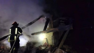 Дубівці, пожежа, ДСНС, вогонь, житловий будинок, пожежник, рятувальник