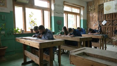Вчитися і працювати. Як на Прикарпатті впроваджують дуальну освіту