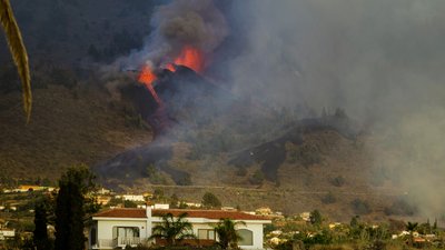 На Канарах вперше за 40 років прокинувся вулкан Кумбре Велья На Канарах вперше за 40 років прокинувся вулкан Кумбре Велья