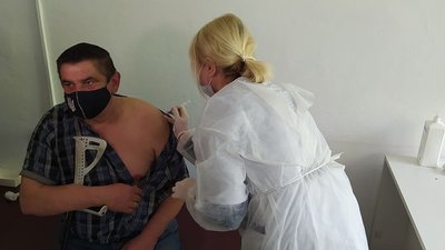 Мешканців Моршина розпочали вакцинувати другою дозою вакцини Мешканців Моршина розпочали вакцинувати другою дозою вакцини