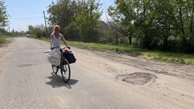 Зі світлом та водою, яку привозять: як живуть у Киселівці на Херсонщині після деокупації