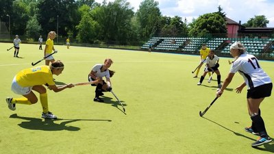 Чемпіонат України з хокею на траві серед дівчат стартував у Сумах