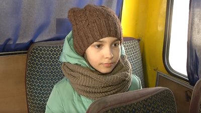 Замість квитка щоденник: у Херсоні водій машрутки возить безкоштовно школярів-відмінників Замість квитка щоденник: у Херсоні водій машрутки возить безкоштовно школярів-відмінників