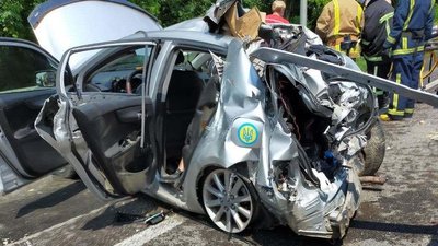 На Рівненщині студенти-іноземці втрапили в ДТП. Двоє загиблих, троє травмованих На Рівненщині студенти-іноземці втрапили в ДТП. Двоє загиблих, троє травмованих