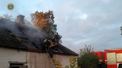 Черкаські рятувальники ліквідували загорання житлового будинку
