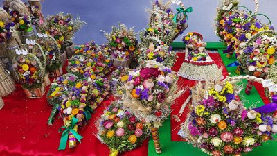 Маковій у церквах Кропивницького. Чи дотримуються віряни правил карантину Маковій у церквах Кропивницького. Чи дотримуються віряни правил карантину