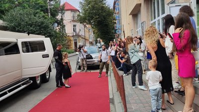 У Тернополі презентували фільми, у яких знімалися діти-переселенці