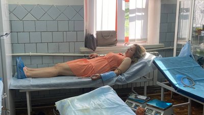 Донор крові Донор крові