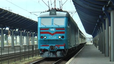 41 пасажир приїхав першим потягом з Києва до Ужгорода після карантину