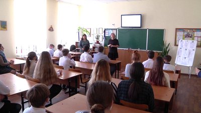 У херсонській школі раз на тиждень читають лекції про мистецтво