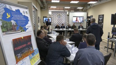 Об’єднали науковців з України: у Черкасах провели освітній телеміст