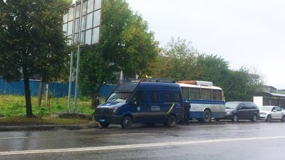 Зеленський прибув на Рівненщину: куди їде президент та як зустрічають Зеленський прибув на Рівненщину: куди їде президент та як зустрічають