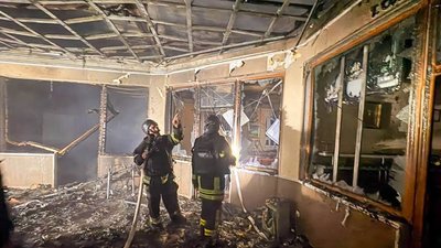 Майже повністю вигоріла адмінбудівля: РФ атакувала харчове підприємство на Одещині Майже повністю вигоріла адмінбудівля: РФ атакувала харчове підприємство на Одещині