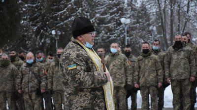 У Тернополі відправили панахиду за загиблим військовослужбовцем У Тернополі відправили панахиду за загиблим військовослужбовцем