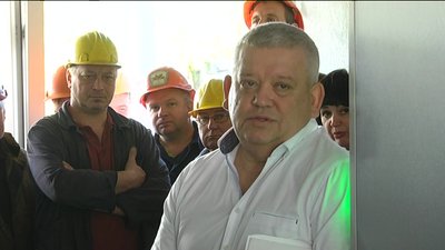 У Сумах страйкують 300 працівників трубного заводу через борги із зарплати У Сумах страйкують 300 працівників трубного заводу через борги із зарплати