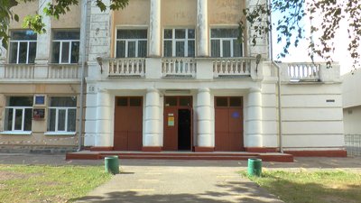 Полтавська школа № 27 у Полтаві Полтавська школа № 27 у Полтаві