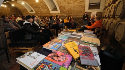 "Ми почали вигравати інформаційну віну". Письменник Андрій Бондар зустрівся з кропивничанами "Ми почали вигравати інформаційну віну". Письменник Андрій Бондар зустрівся з кропивничанами