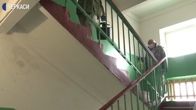У райцентрі на Черкащині дезінфікують місця загального користування У райцентрі на Черкащині дезінфікують місця загального користування
