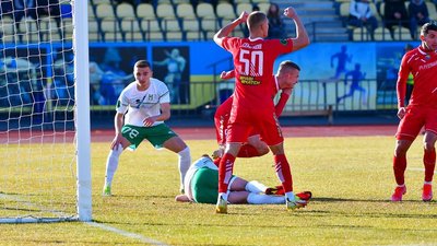 Житомирське "Полісся" програло криворізькому "Кривбасу" з рахунком 2:1 Житомирське "Полісся" програло криворізькому "Кривбасу" з рахунком 2:1