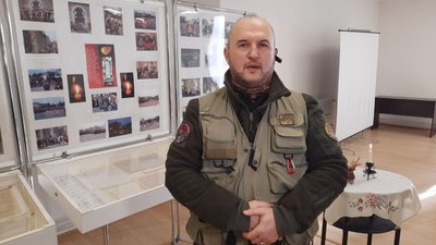 Військовий і працівник держархіву Ігор Крочак. Листопад 2023. Тернопіль Військовий і працівник держархіву Ігор Крочак. Листопад 2023. Тернопіль