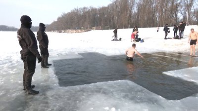 Як у Чернігові відзначили Водохреща Як у Чернігові відзначили Водохреща
