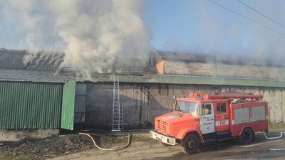 На Черкащині горів склад вугілля
