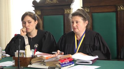 Справа Полільнянського стрілка, якого обвинувачують у вбивстві семи людей: суддя заявила про самовідвід Справа Полільнянського стрілка, якого обвинувачують у вбивстві семи людей: суддя заявила про самовідвід