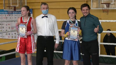 Денис Берінчик з медалістами Денис Берінчик з медалістами