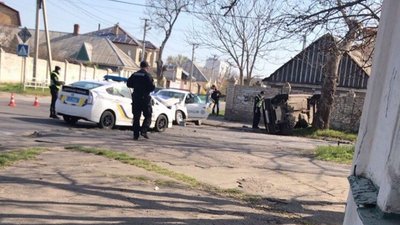 У Херсоні сталась ДТП за участі патрульного автомобіля У Херсоні сталась ДТП за участі патрульного автомобіля