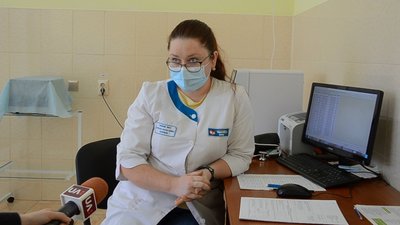 На Тернопільщині розпочали вакцинацію південно-корейським препаратом AstraZeneca На Тернопільщині розпочали вакцинацію південно-корейським препаратом AstraZeneca