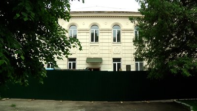 У Житомирі розпочали ремонт аварійного корпусу гімназії №23 У Житомирі розпочали ремонт аварійного корпусу гімназії №23