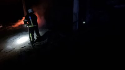 Через російські обстріли на Миколаївщині виникли дві пожежі