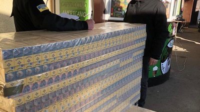 На Одещині блокували збут контрабандних цигарок На Одещині блокували збут контрабандних цигарок