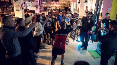 “Goldsprints Party". У Вінниці відбулися перегони на велостанках “Goldsprints Party". У Вінниці відбулися перегони на велостанках