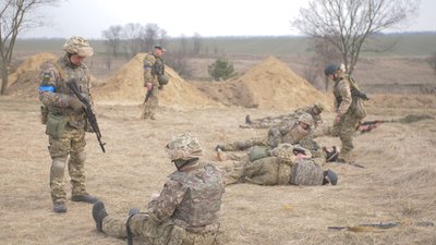 Інтенсивна підготовка: черкаська тероборона готується до ротації на передовій Інтенсивна підготовка: черкаська тероборона готується до ротації на передовій