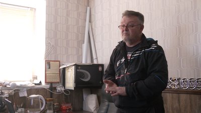 Перетворюють легковики на баггі для військових. Репортаж з коломийської майстерні
