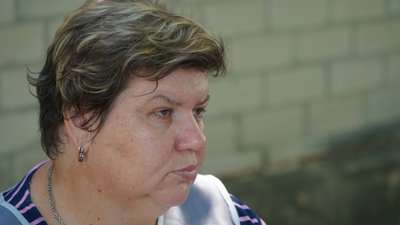 "Дівчата, треба щось робить!". У Маломиколаївці на Дніпропетровщині сушать борщ для ЗСУ і мріють про розвинення туризму