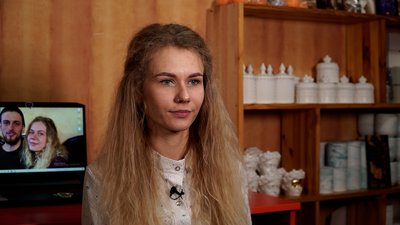 У Чернігові дружина загиблого "Біцухи" виготовляє свічки в пам'ять про чоловіка У Чернігові дружина загиблого "Біцухи" виготовляє свічки в пам'ять про чоловіка
