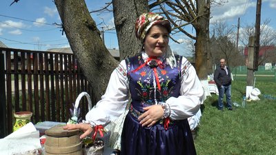 Борщ з чорносливом, "чибриком", грибами. Як у Кричці, що на Прикарпатті, борщ варили Борщ з чорносливом, "чибриком", грибами. Як у Кричці, що на Прикарпатті, борщ варили