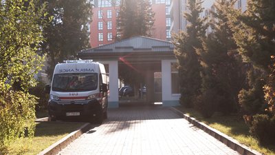 "На вечір півтора десятка людей померли б". Центральна лікарня Франківська 6 годин була без кисню "На вечір півтора десятка людей померли б". Центральна лікарня Франківська 6 годин була без кисню