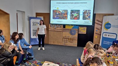 У Луцьку за кошти ЮНІСЕФ відкрили перший в Україні простір "СпівДія заради дітей" У Луцьку за кошти ЮНІСЕФ відкрили перший в Україні простір "СпівДія заради дітей"