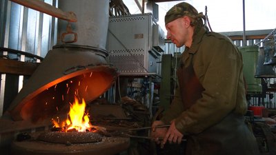 Як прикарпатський коваль допомагає військовим боронити країну. СУСПІЛЬНЕ | ЛЮДИ
