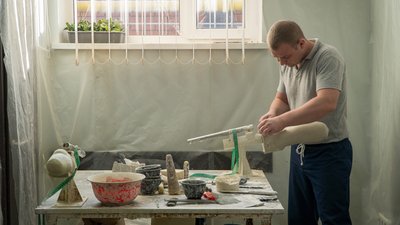 "Люди повертаються до повноцінного життя": як у Дніпрі протезують військових та цивільних "Люди повертаються до повноцінного життя": як у Дніпрі протезують військових та цивільних