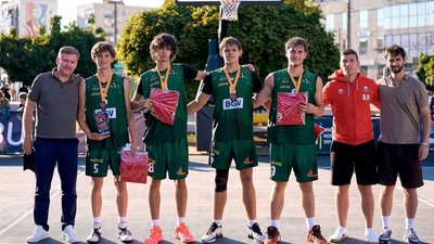 Команда «Полісся Житомирська Політехніка» U16 після перемоги на чемпіонаті України