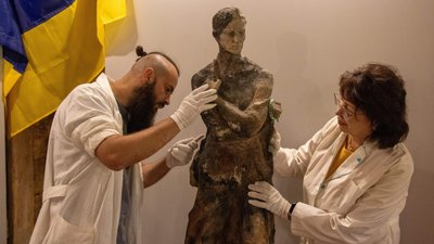 Реставратори відновлюють експонати з музею Григорія Сковороди